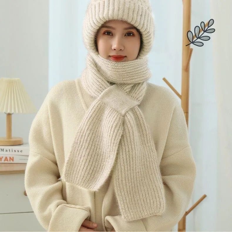 Windproof Cap with Scarf (Off White)